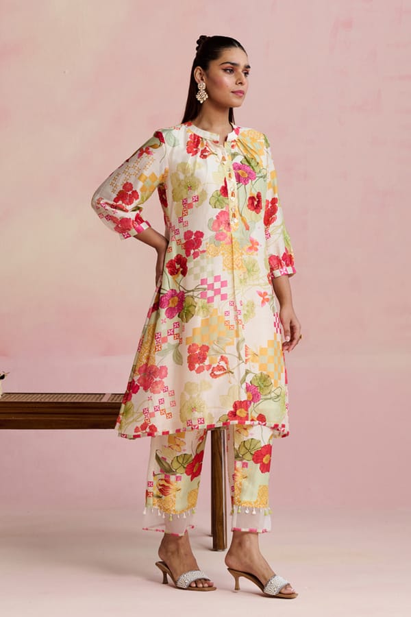Multicolor Printed Silk Chanderi Kurta Set with Pants — NIRVAIR CLOTHING
