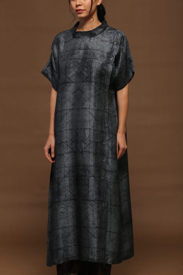 Three Piece Set Stole, Long Kurta With Bottom — CLOS