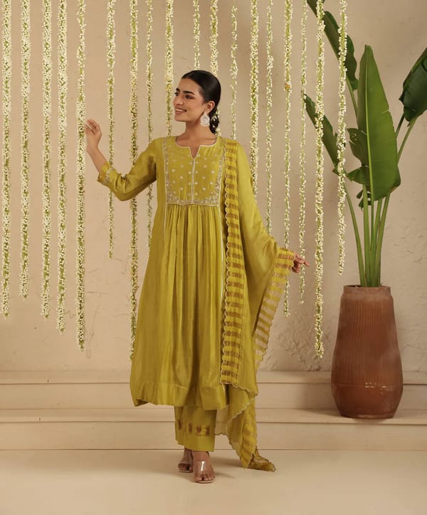 Mehendi Green Zardozi Set with Dupatta — Gulabik