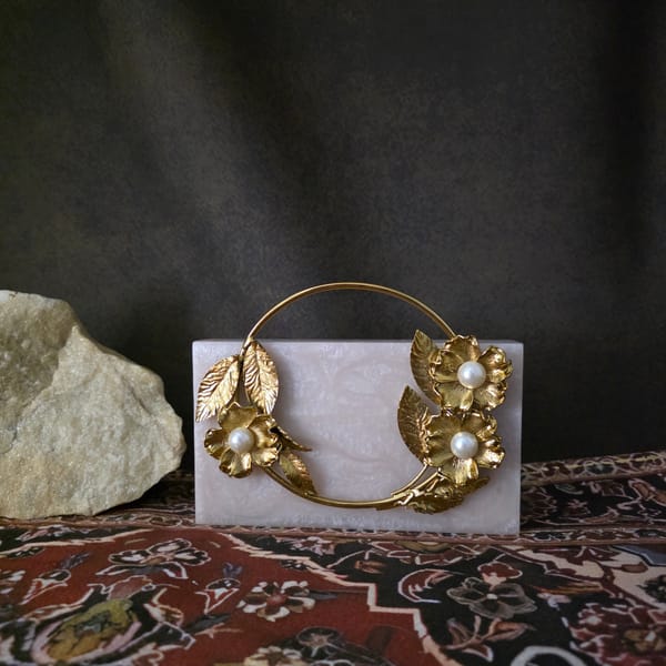 Floral Leaf Handle Resin Bag — Adwita