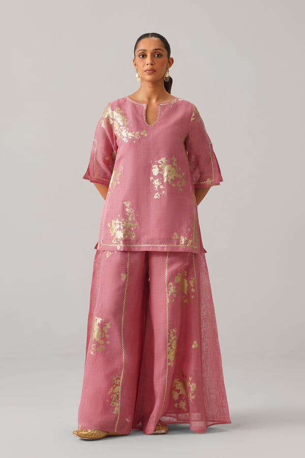 The Naazneen Gauze Linen Kurti — YELL