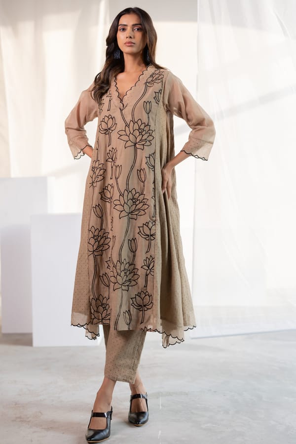 Lotus Bay Applique Kurta — Silai studio