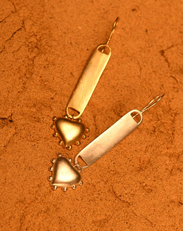 Passional Earrings — Batoki
