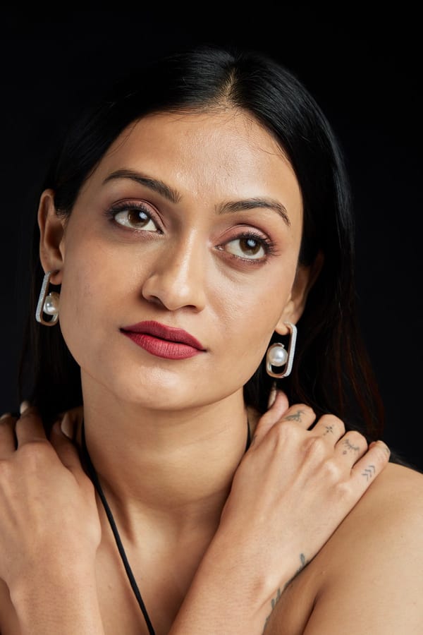 Perlo Earrings - 18k Gold Plated, Anti Tarnish — Amossh