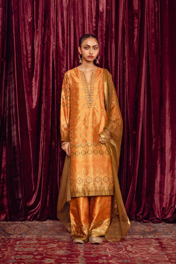 Devika — LABEL NAARITI