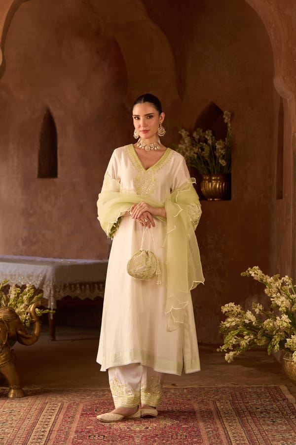 Sahabat - Kaaftan With Salwar — Sheetal Batra