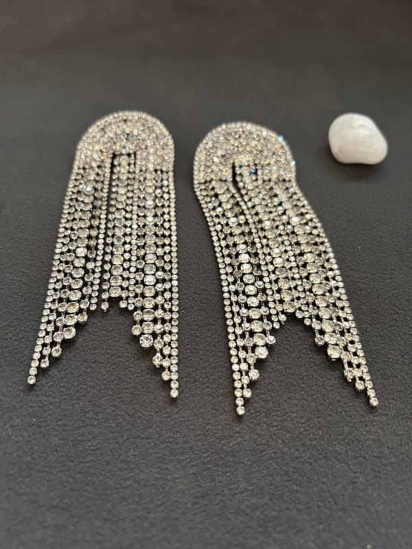 Arisa Earrings — Amossh