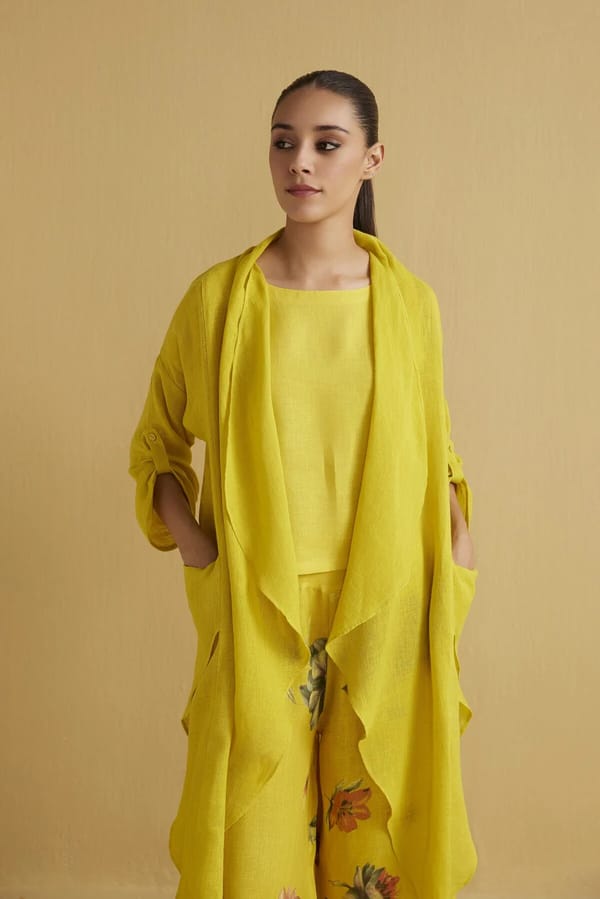 Yellow Linen Waterfall Cape with Pockets — YELL
