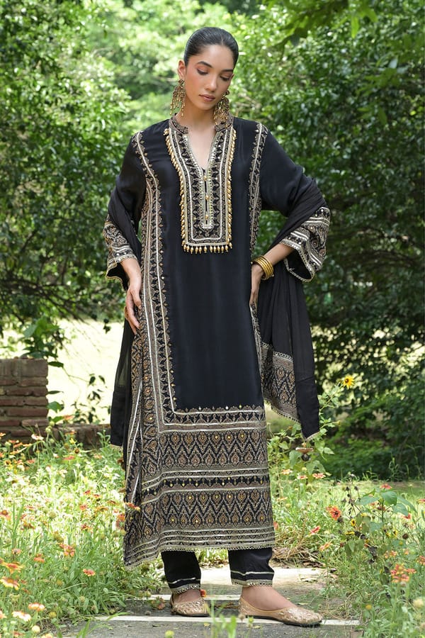 Black Solid Crepe A Line Long Suit With Printed Detailing — ISHUM By Karan Kapoor