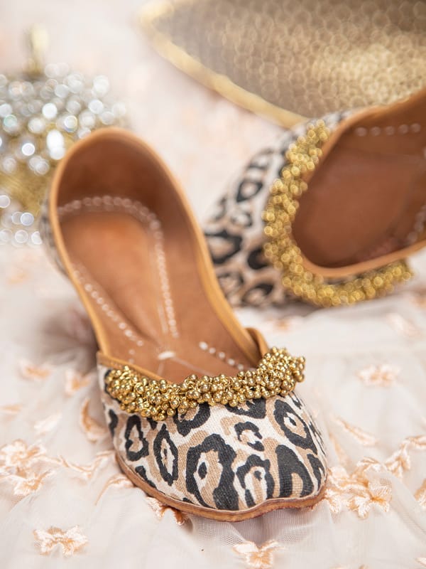 Leopard Story Jutti — 5 Elements