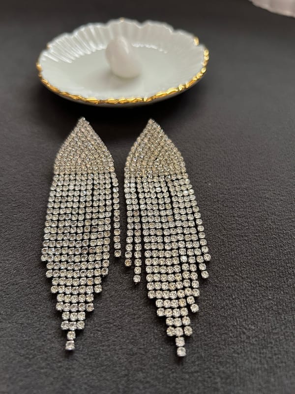 Donna Earrings Triangle — Amossh