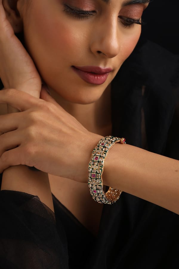 Matilda Multicolour Polki Kada — Swabhimann
