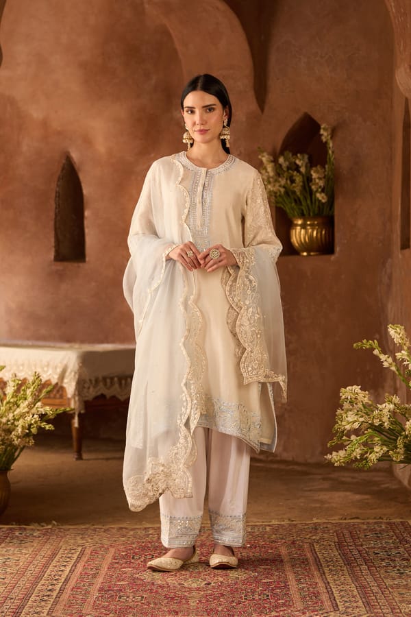 Anam - A-line Kurta With Salwar And Dupatta — Sheetal Batra