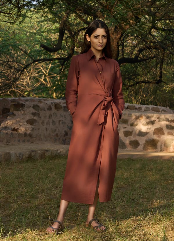 Brick Linen-Blend Tie-Front Midi Shirt Dress — The Good Rebel