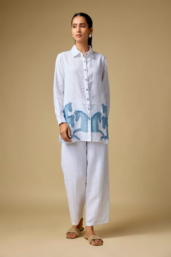 White Linen Longline Shirt with Horse Motif Applique — Linen Bloom