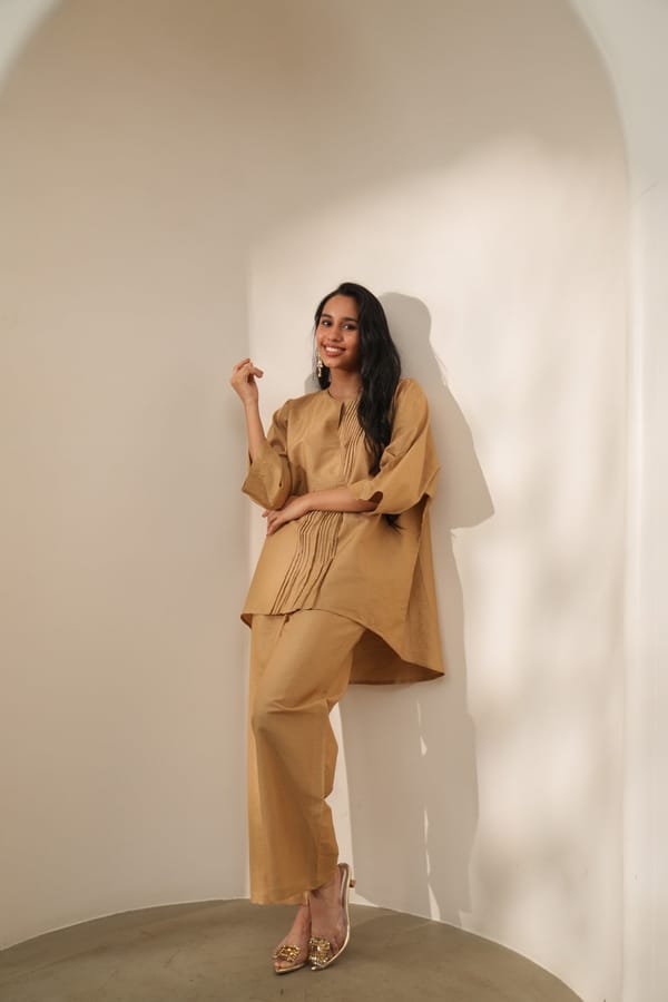 Beige Metallic Boxy Oversized V-Neck Tunic Top — Cloth Haus