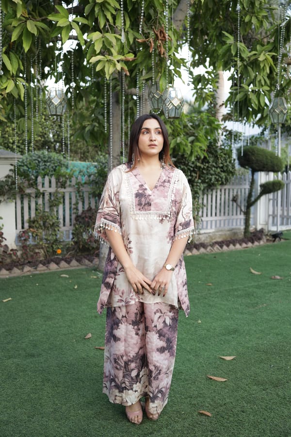 Vanya Monochrome - Kaftan Set — Surkh Syahi