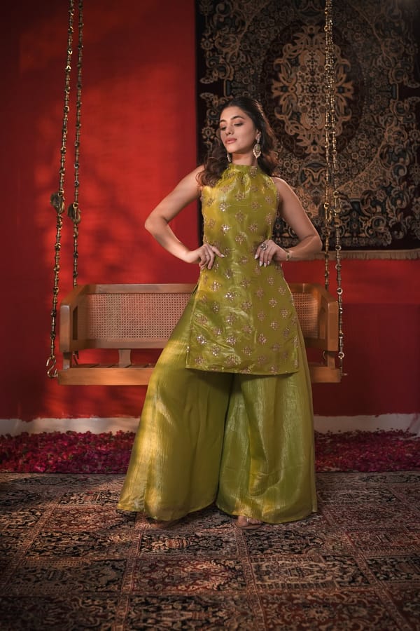 Naina Set — SAJKE