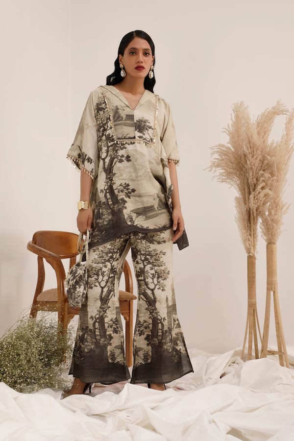 Vanya Canvas of Nature - Kaftan Set — Surkh Syahi