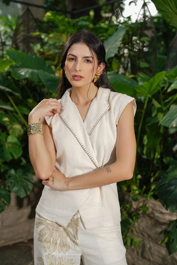 Cove Top — Akirah