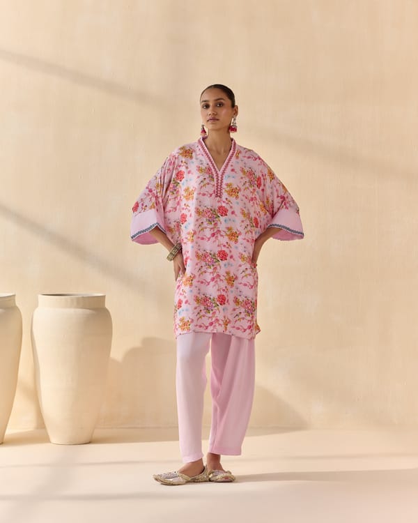 Phool Noor Kurta Set — 5 Elements