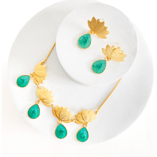 LOTUS DROP CHOKER. SET — Aditi Bhatt