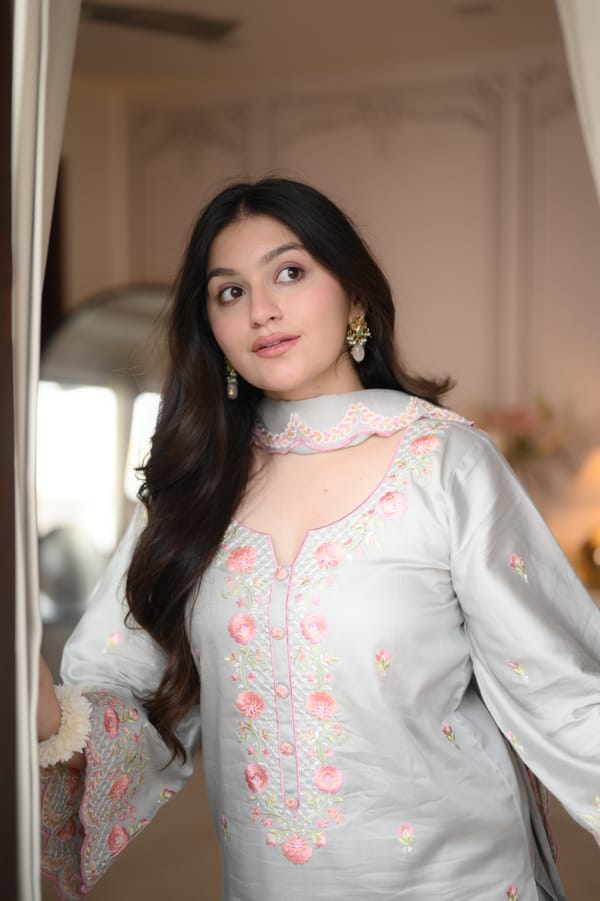Grey Cotton Embroidered Kurta Set With Dupatta — NARAYANI VASTRA