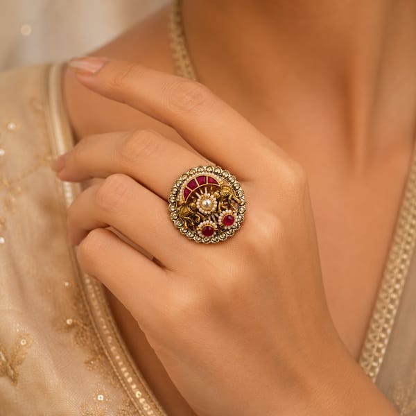 Royal Pachi Kundan Ring — Viana Jewels