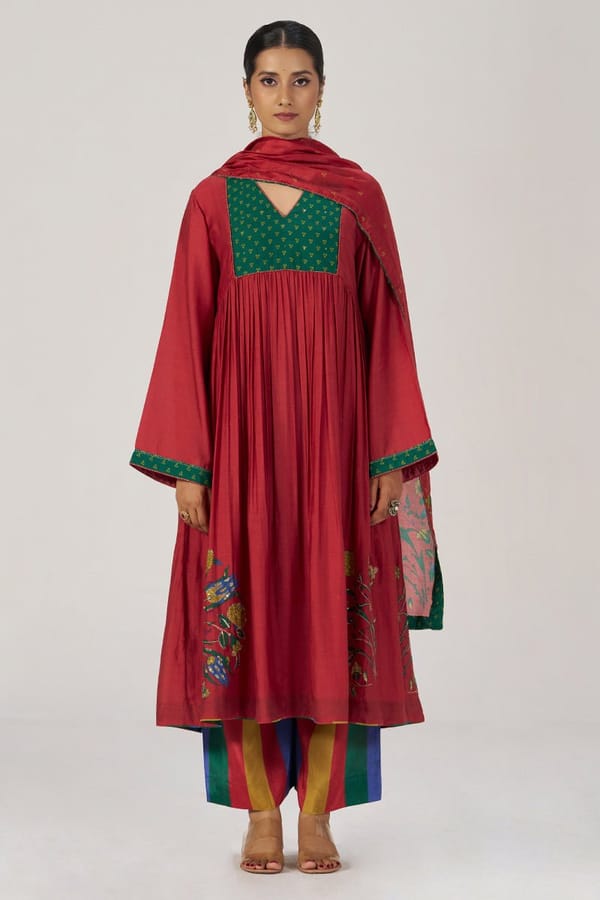 Tango Red and Green Festive Print Kurta Set — Ganga Fashions Pvt Ltd