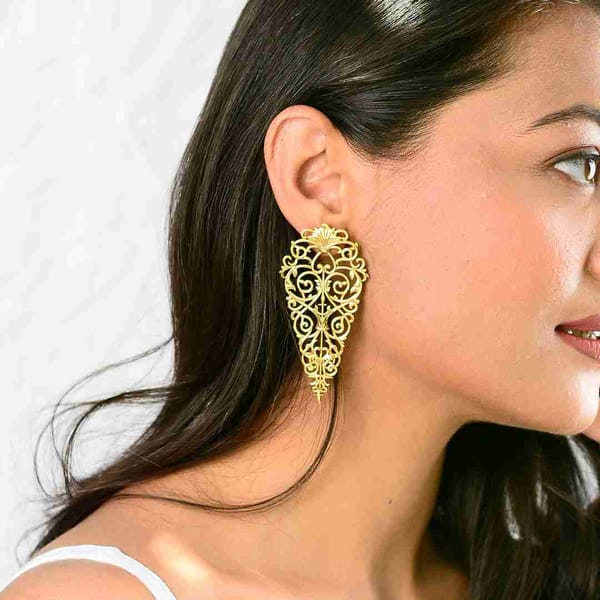 Kuari Statement Earrings — Sadgi