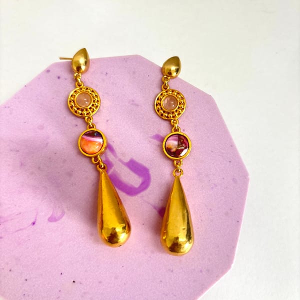 Vienna Danglers — Aditi Bhatt