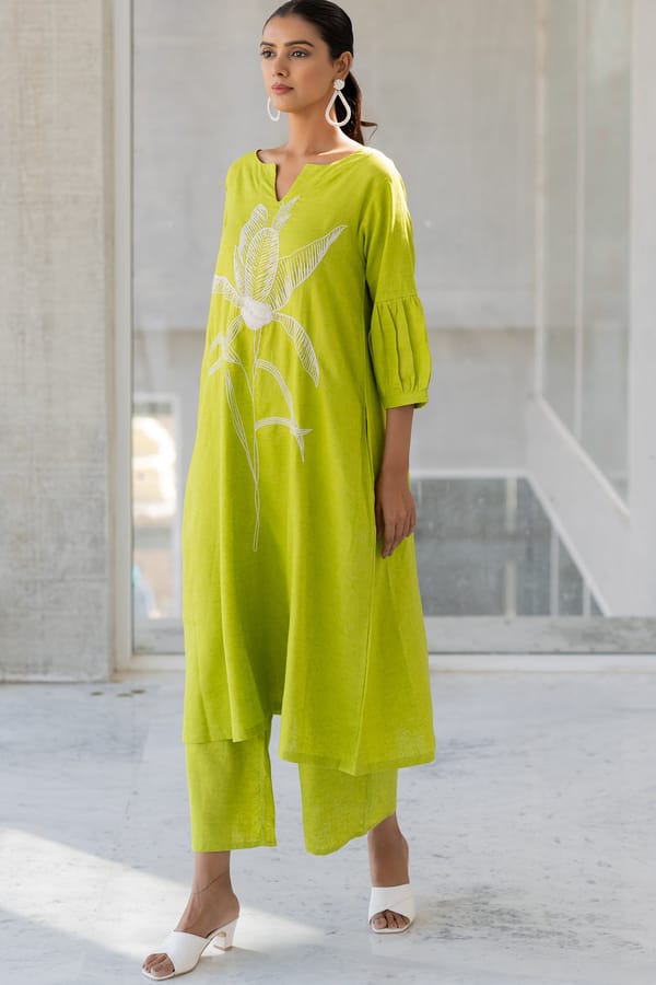 Green A-Line Kurta with White Floral Embroidery — Silai studio