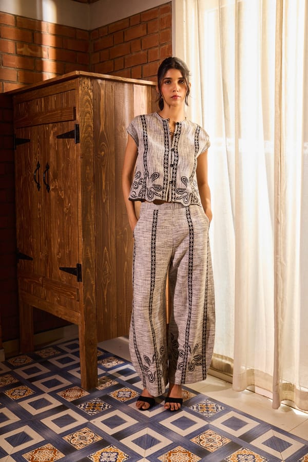 Summer Tweed Embroidered Cropped Jacket — Needle Ten
