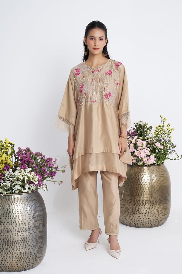 Dhaagon Ka Jaal Kurta Set — SIYONA