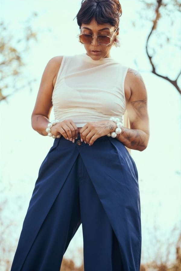 Navy Blue High-Rise Wide-Leg Barrel Trousers — Unrush