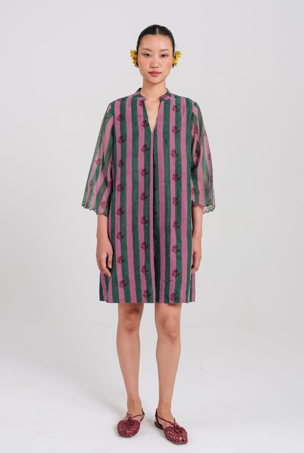 Twirl Shift Dress — JODI