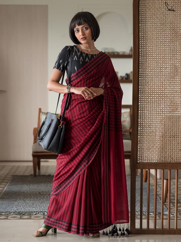 Inaayat Ke Ishaare Saree — Suta