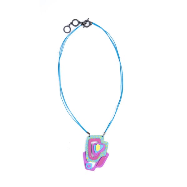 Strate Pendant Barbie — FOREST OF CHINTZ