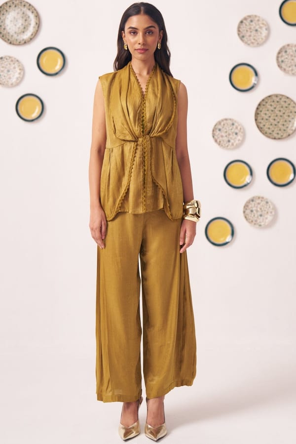Gold Shimmering Lace Top and Pant Festive Set — Western Era