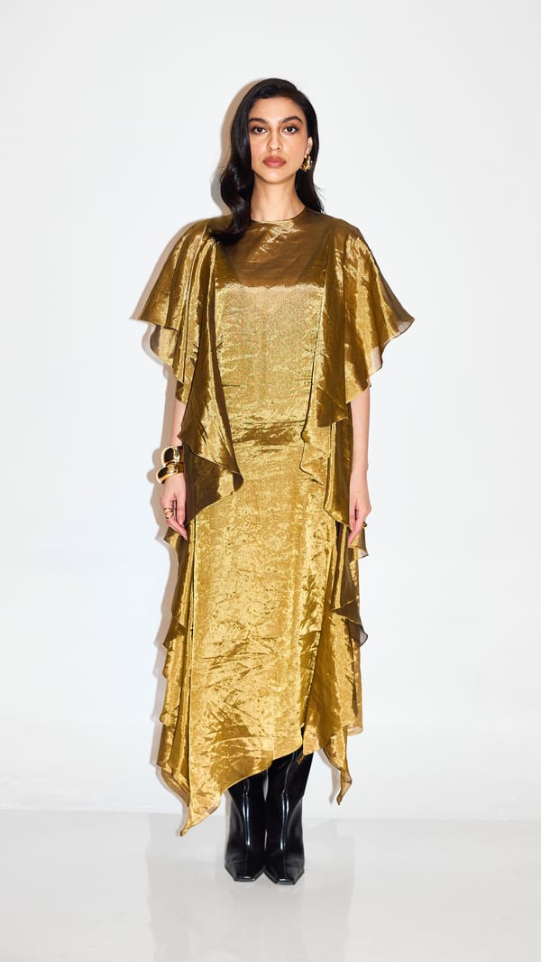 ALEXIS Antique Gold — TWINKLE HANSPAL