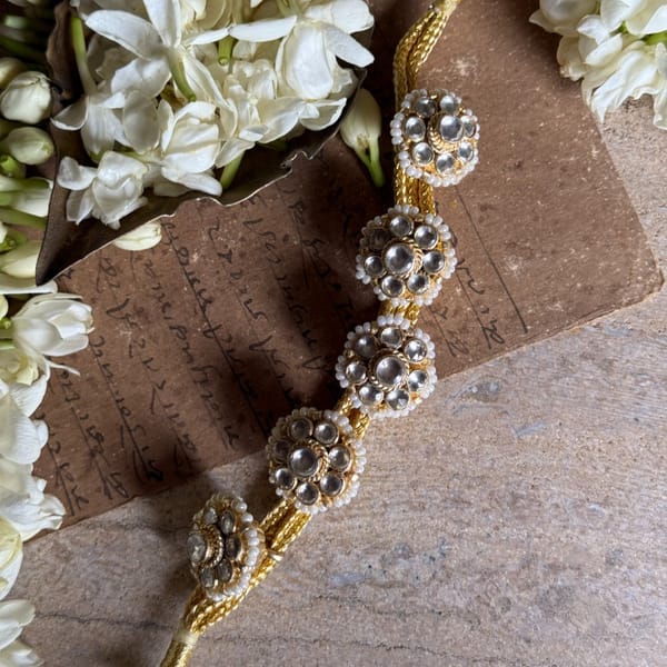Pushp Poonchi (5 Flower) — Kesya