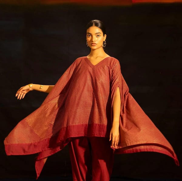 Illume Wind Slant Maroon Gold Kaftan — Banana Labs