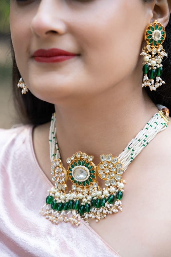 Aishwaryam — Tijila