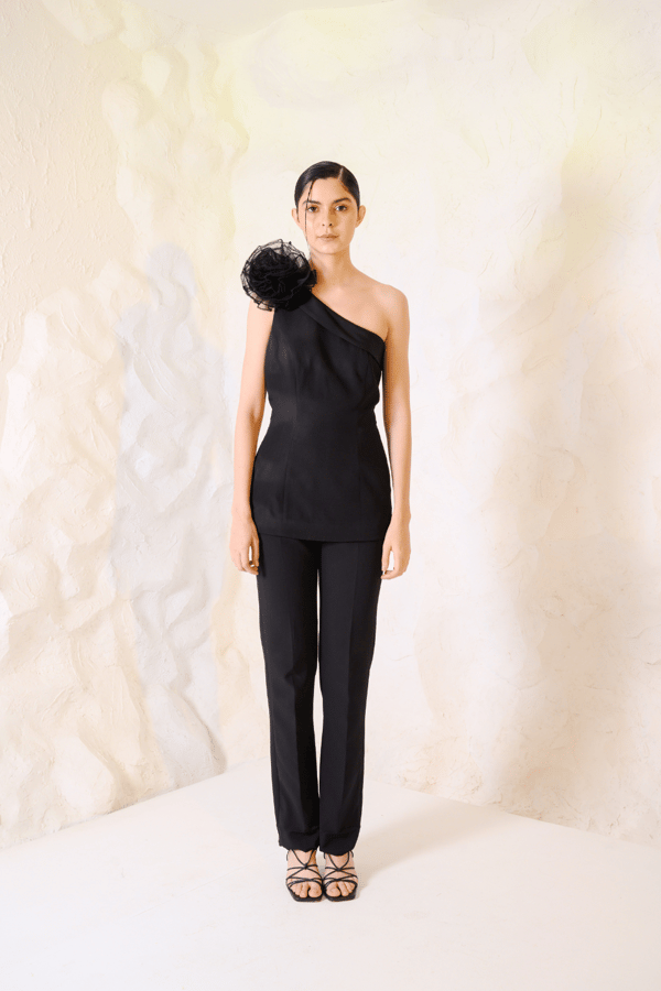 Black One-Shoulder Collared Top with Net Rosette — ETE CLOTHINGS