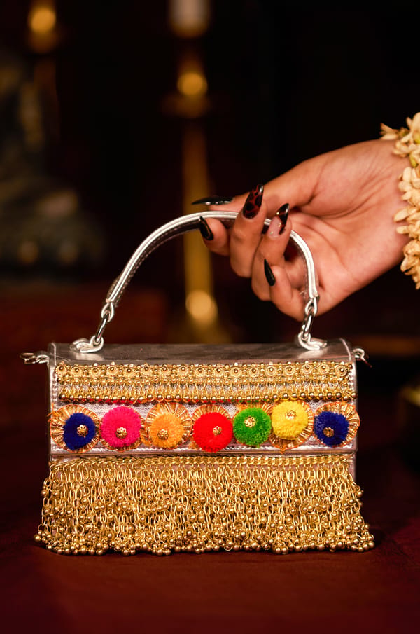 Aadvika Pompom (Clutch) — 5 Elements