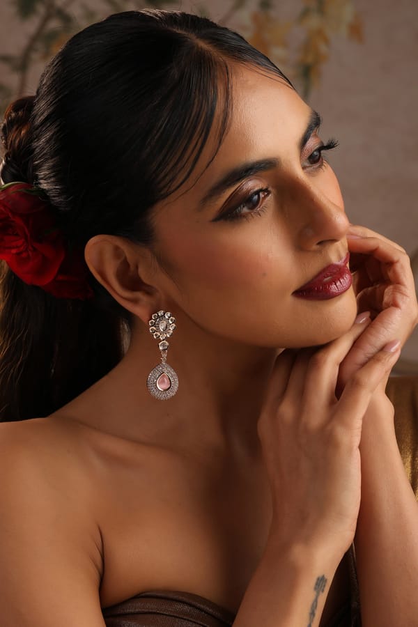 Vidhu Pink — Swabhimann