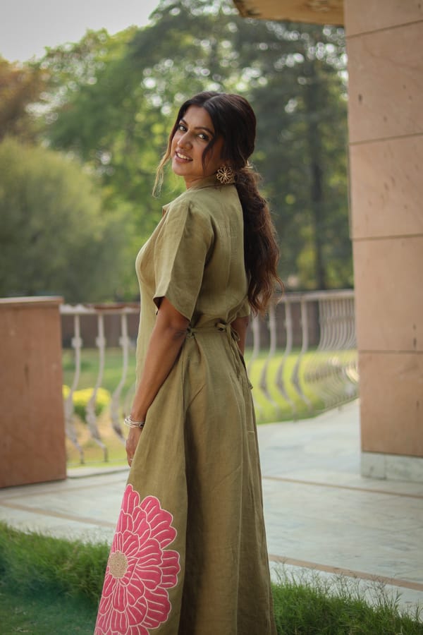 Eloise Linen Dress — HEADSTRONG