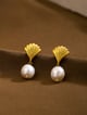 Shell Earring Gold color