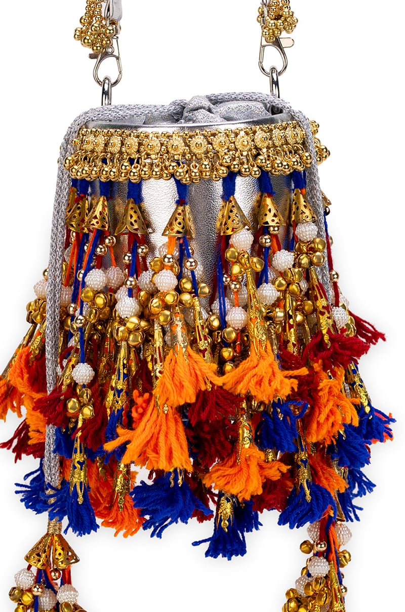Aaditri (Potli)