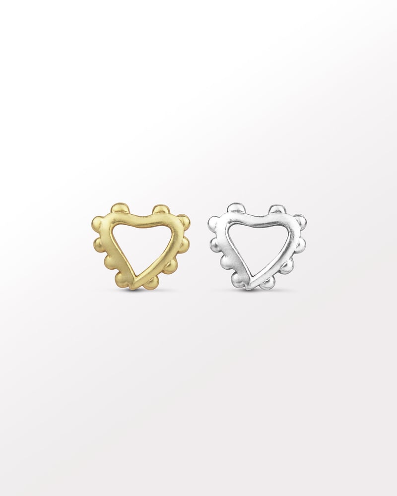 Passional Ear Studs (Craved)